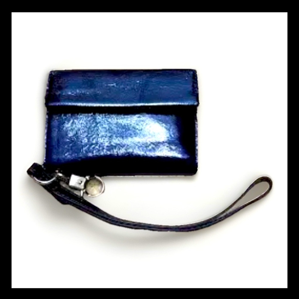 NWOT Madewell Metallic Navy Blue Leather Wristlet Card Wallet holder